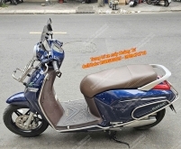 Độ kiểng Vinfast Klara theo style Vespa cùng baga trước, kính chắn gió và khung bảo vệ