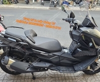 Nâng cấp BMW C400GT: Lắp khung bảo vệ và baga giữa cực chất