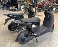 Bộ đôi Vinfast Flazz và Zgoo - Gợi ý phụ kiện độ kiểng và nâng cấp đáng giá cho xe máy điện Vinfast