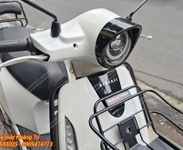 Ốp đèn pha xe máy điện Vinfast EVO