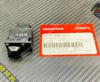 Công tắc đèn xi nhan Airblade 125 chính hãng Honda 35200-K66-V11