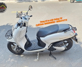 Scoopy độ nhẹ combo kính + baga + chân chóng – Đơn giản mà khác biệt