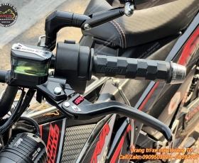 Tay thắng/Tay côn bình dầu liền RCB mẫu E3