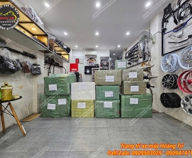 Sỉ Lẻ Phụ Kiện Xe Máy: Nguồn Cung Ứng & Bí Quyết Thành Công