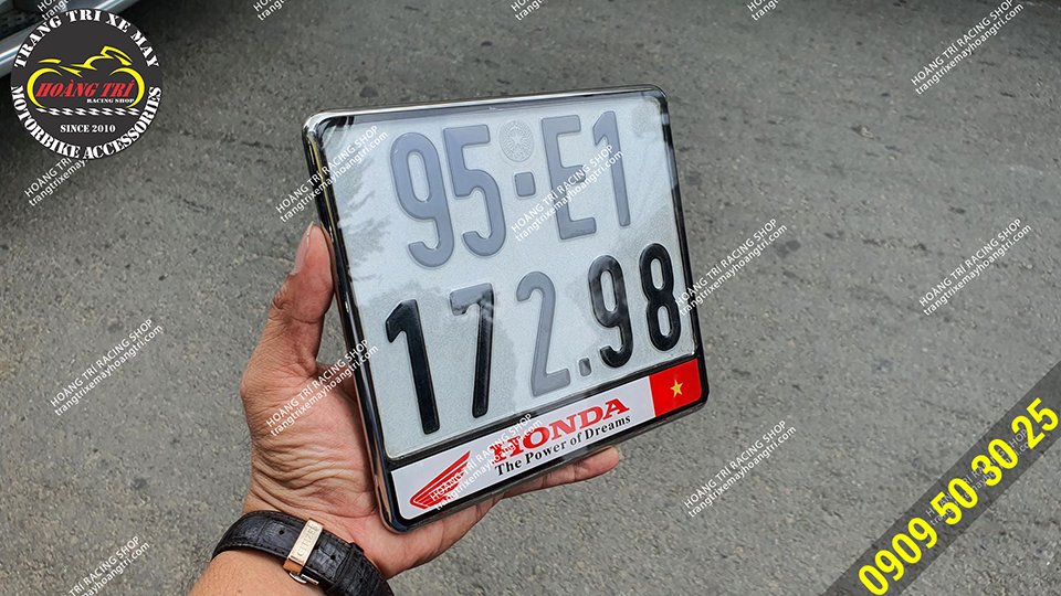 In hand, the mound number plate has been completed for customers