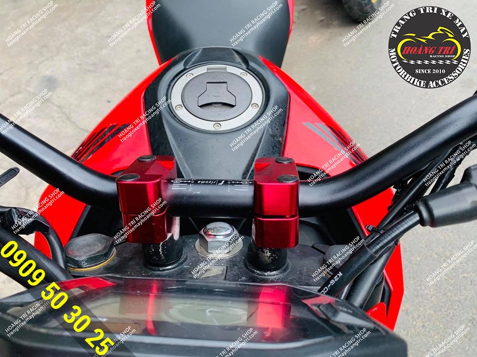 Rizoma aluminum handlebars are installed on Honda MSX