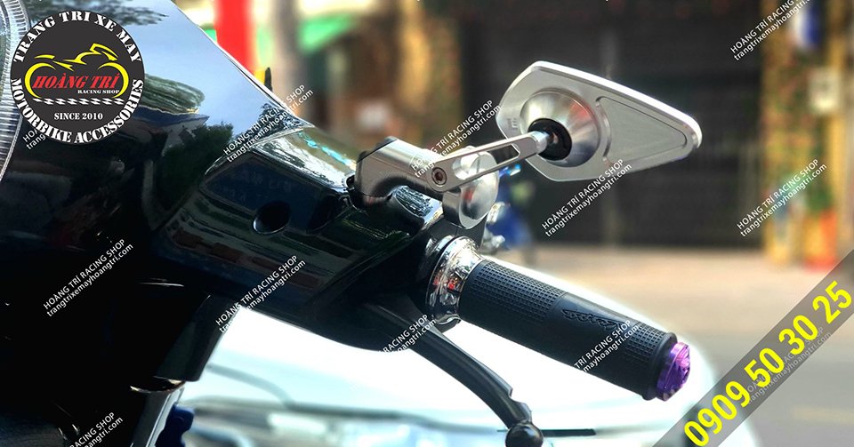 Vespa Primavera lắp kính hậu Motogadget X-MVR1