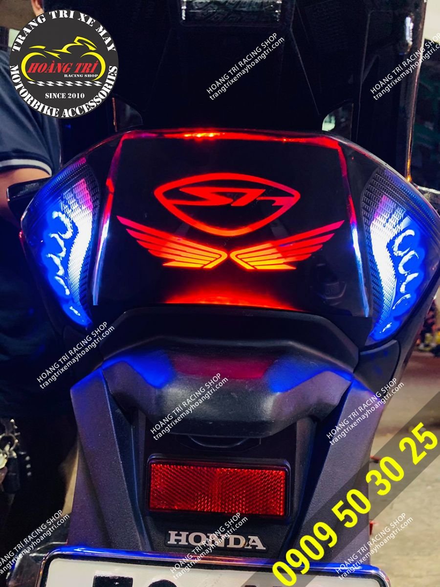 Close-up angle of LED taillights SH 2017