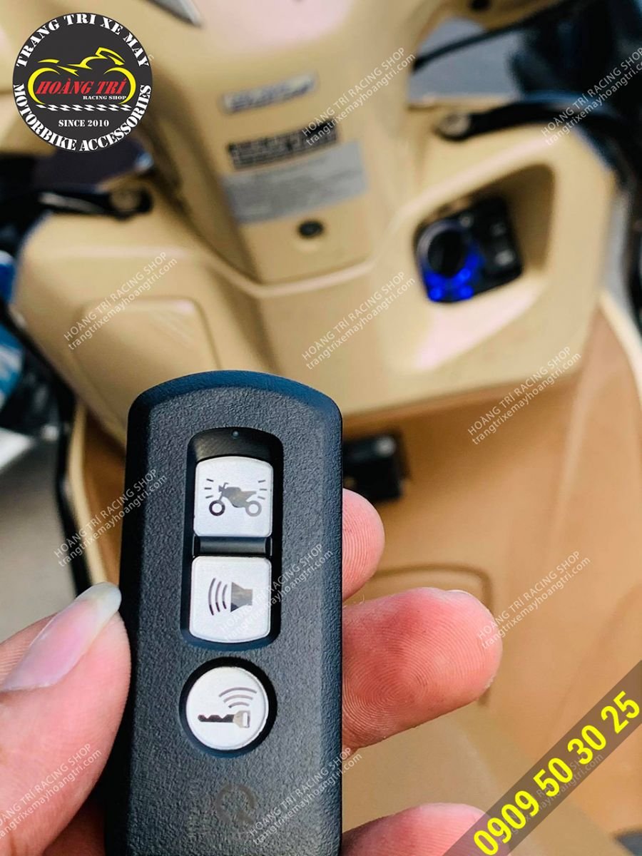 On hand remote 3-button full function for high-end cars