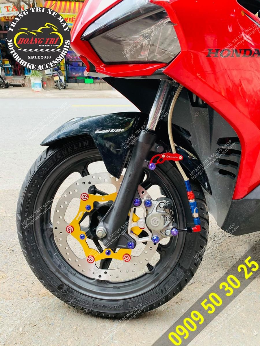 Airblade 2020 equipped with genuine Brembo oil pigs