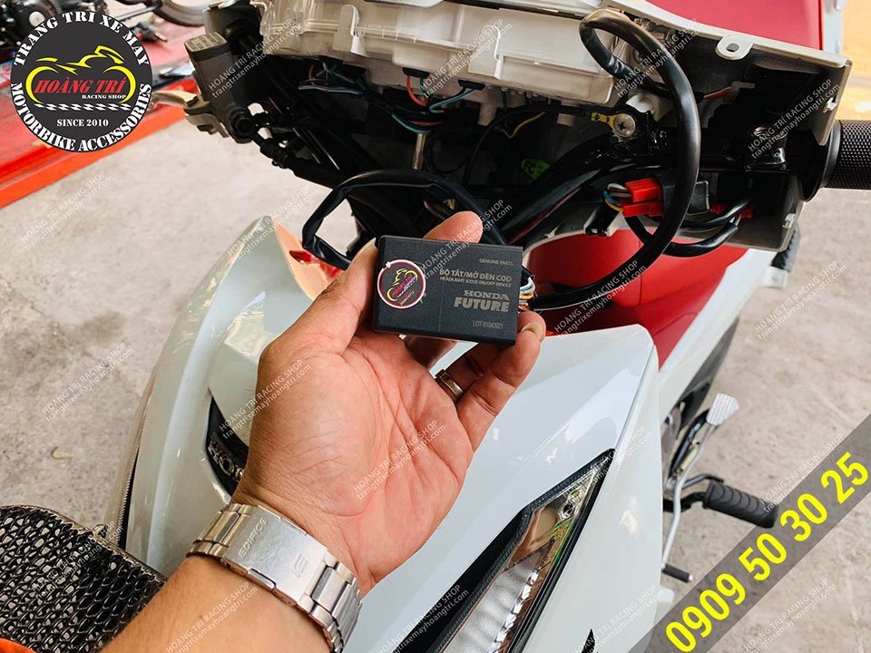 On hand, the Future LED Fi 2021 headlight switch on and off circuit