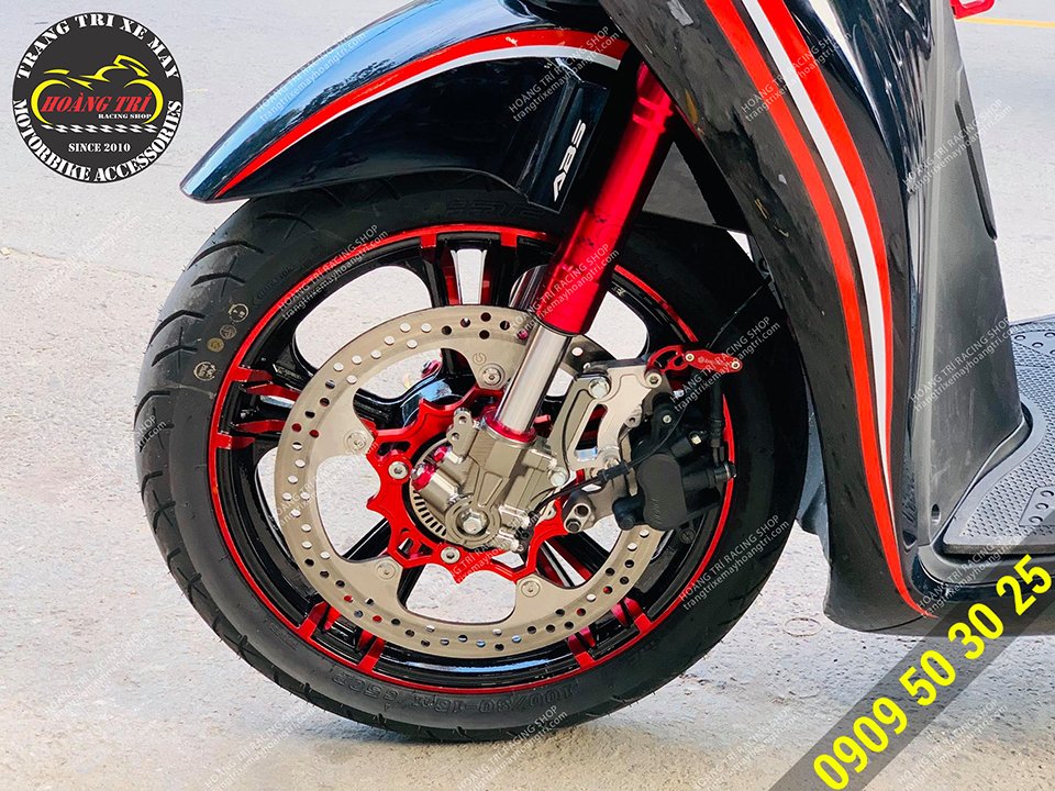 Brembo Ducati Multistrada disc replaces the front disc of the car