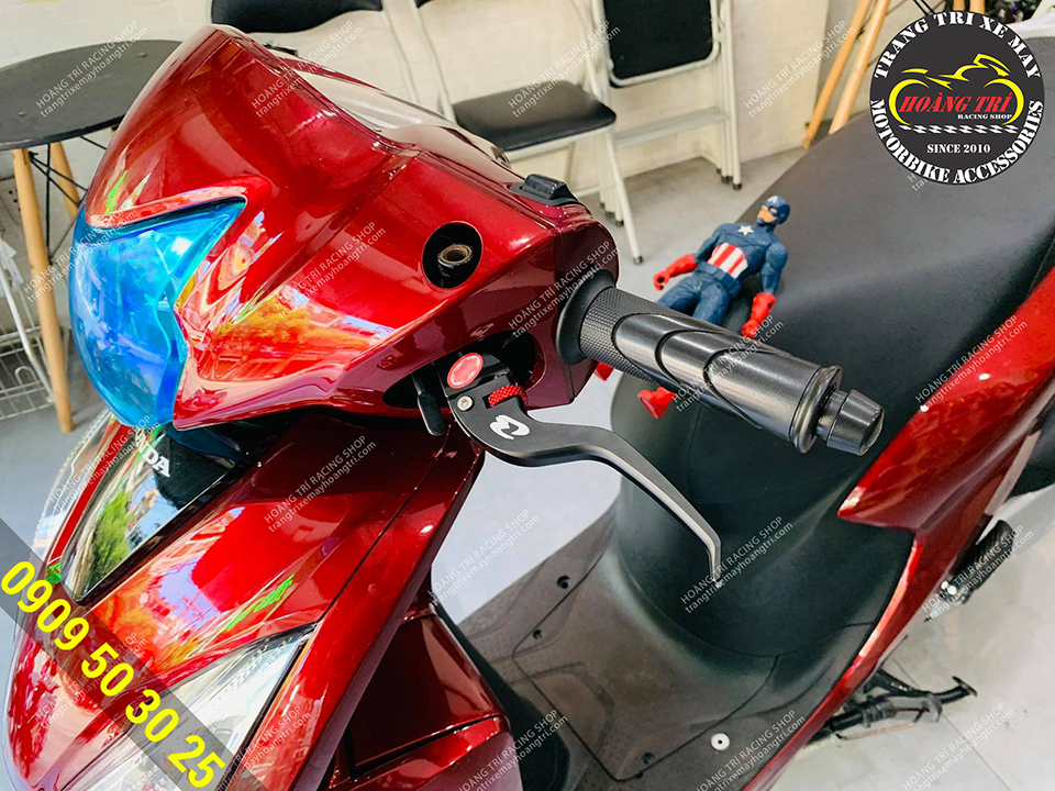 Genuine Eplus Racing Boy brake lever on Vision 2019 (left hand brake)