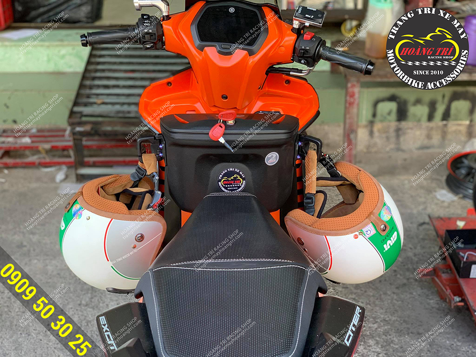 Thùng Givi chính hãng Model G12N trên Exciter 155