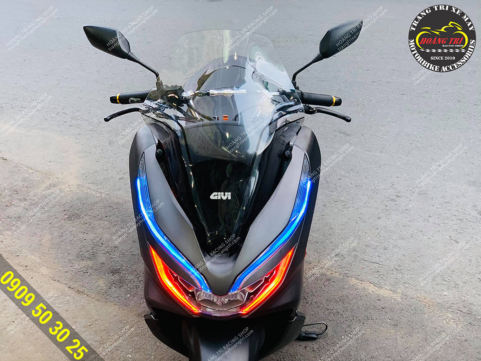 In addition, the Demi light set is also an attraction on the PCX 2018