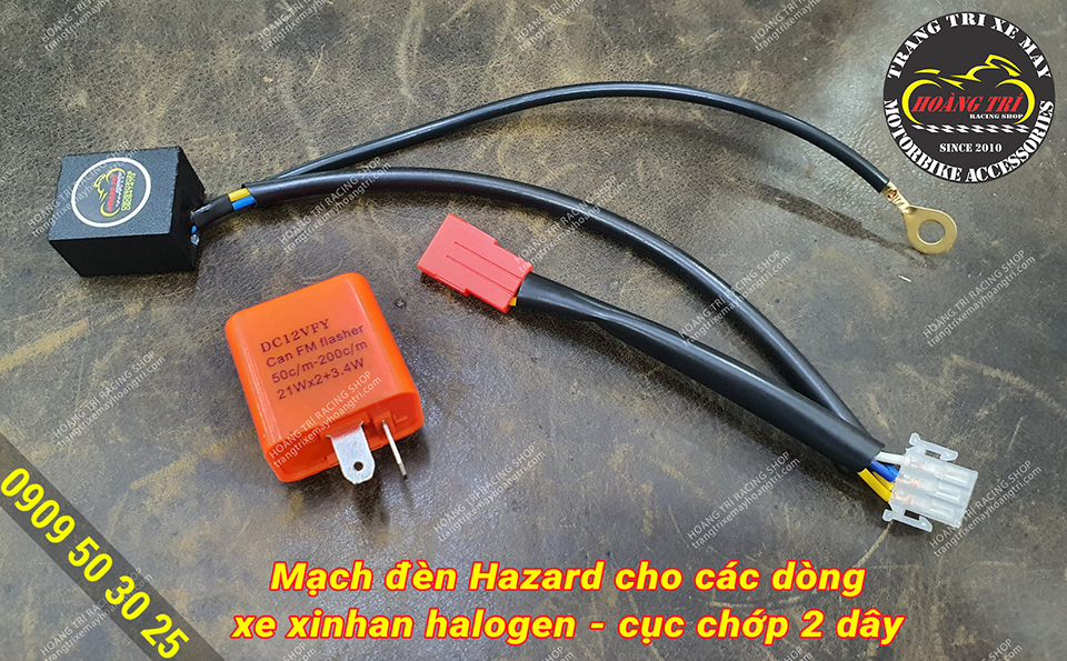 Hazard light circuit for halogen turn signals