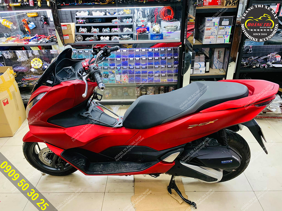 Toàn cảnh chiếc PCX 160 đầu tiên ghé Hoàng Trí Shop