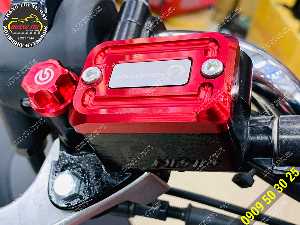 Close-up of the red product mounted on the PCX 160