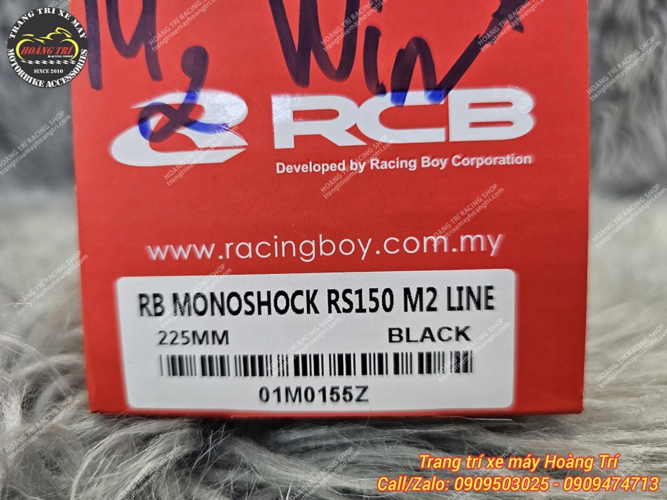 Cận cảnh tem phuộc Racing Boy M2 Line (màu đen)