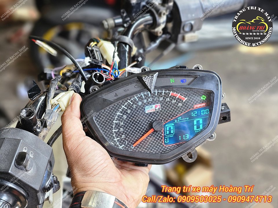 Trên tay đồng hồ đeo tay Uma Racing với sản phẩm tua vòng vô cùng chất