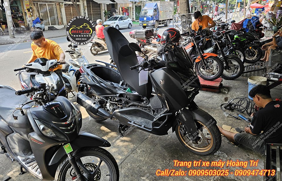 XMAX 300 cũng đang dần dần hot và thấy xuất hiện nhiều tại thị trường Việt Nam