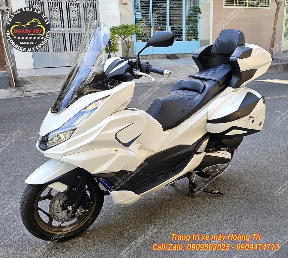 Hình ảnh chiếc PCX 160 được nâng cấp body kit Gold wing V2 cho xe