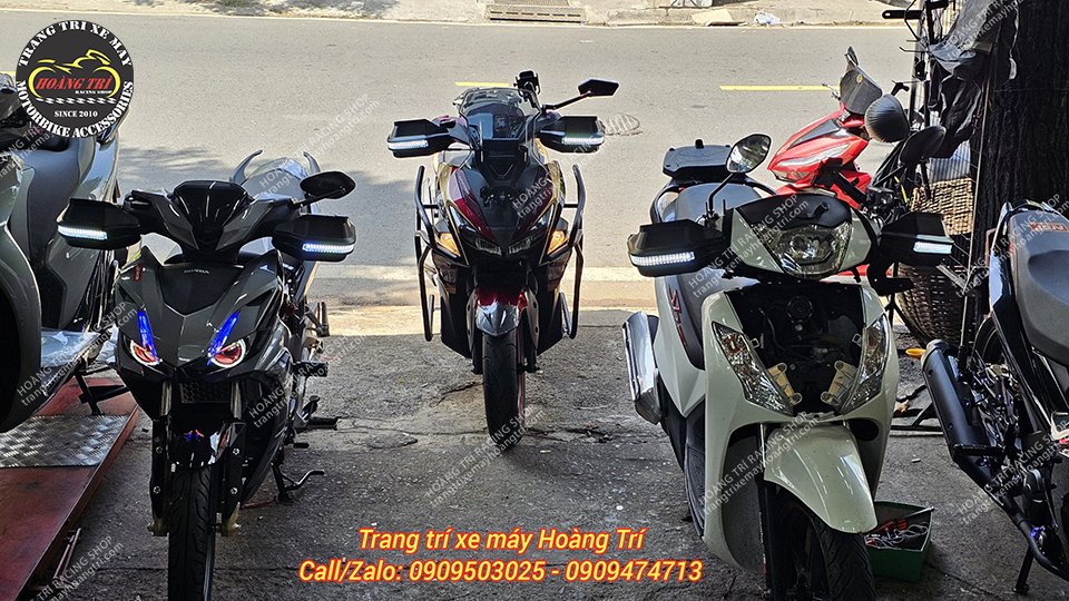 Cả 3 xế cưng cùng ghé shop để nâng cấp bảo vệ tay lái MotoWolf