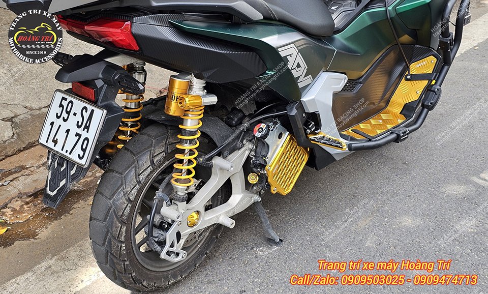 Bộ đôi sản phẩm phuộc Ohlins HO945 và HPA Hyyo tăng chỉnh được trang bị cùng nhau