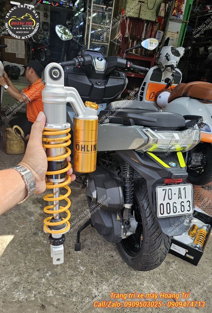 Trên tay phuộc Ohlins chính hãng chuẩn bị thay thế cho phuộc zin BMW C400 GT