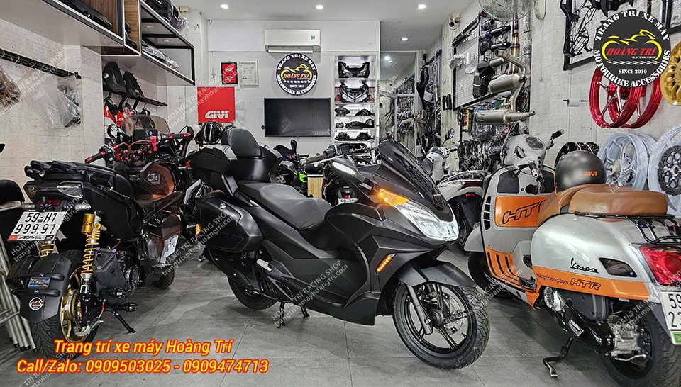 PCX 2014 sau khi nâng cấp full set body kit Goldwing