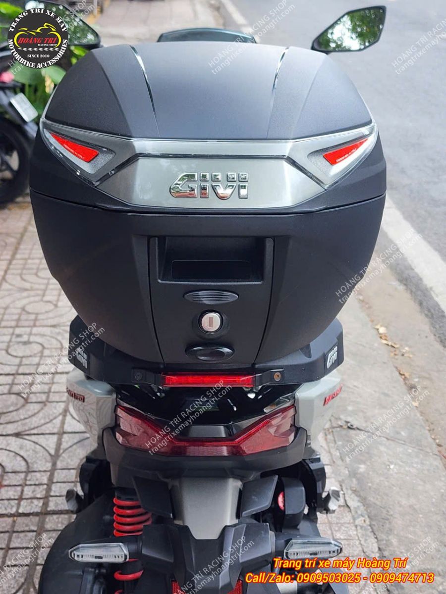 Để có thể lắp thùng Givi C30N cần nâng cấp thêm baga sau cho xế cưng của bạn