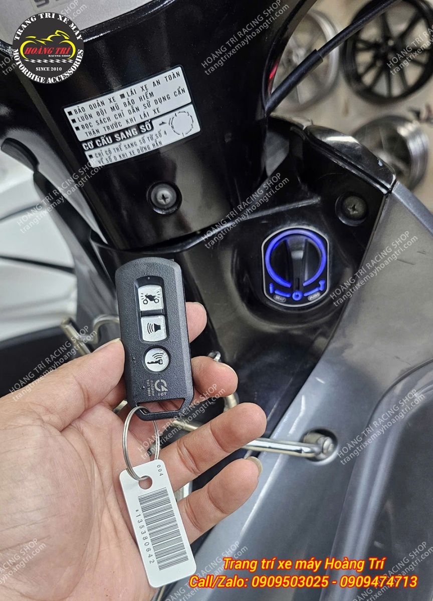 Để nhận biết khóa Smartkey có đang hoạt động hay không một cách dễ dàng