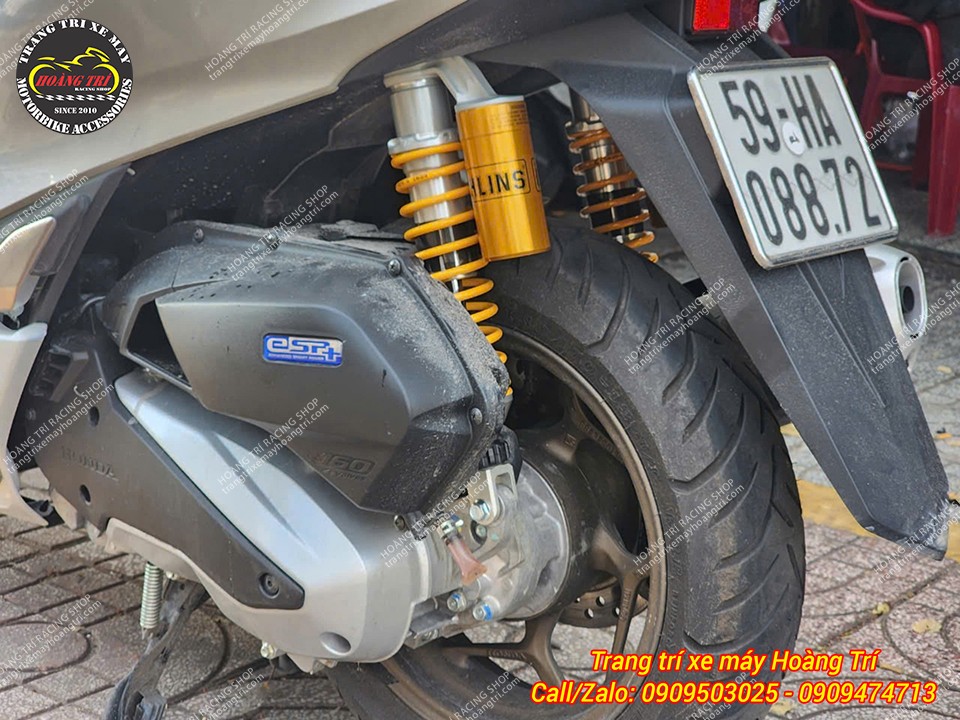 Phuộc Ohlins vừa lắp cho chiếc PCX 160 màu trắng