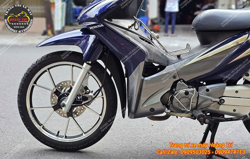 Đĩa trước vẫn hoạt động ổn định sau khi thay mâm kiểu Super Cub