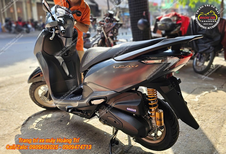 Chỉ với phụ kiện phuộc sau Ohlins chính hãng mang đến điểm nhấn đặc biệt cho xe
