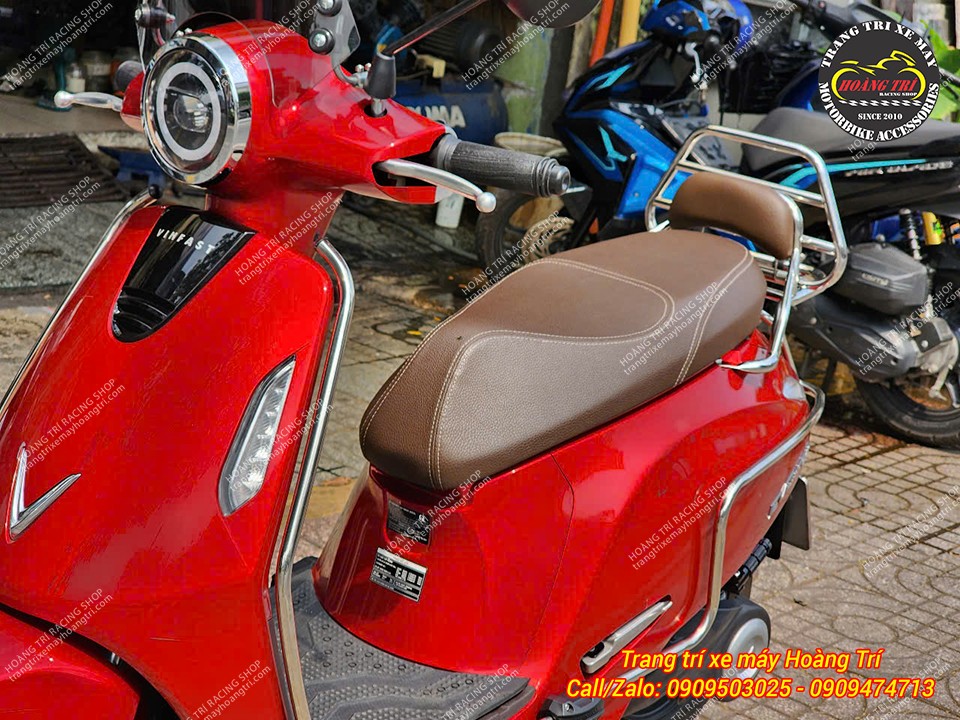 Không chỉ đem lại vẻ ngoài đẳng cấp của xe Vespa mà xế cưng mà sản phẩm còn mang đến sự an toàn cho người ngồi sau