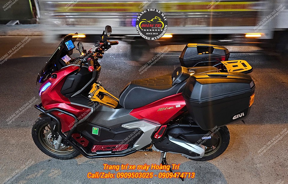 Trải nghiệm phong cách phượt thủ cùng với trọn bộ sản phẩm trên xe ADV 160