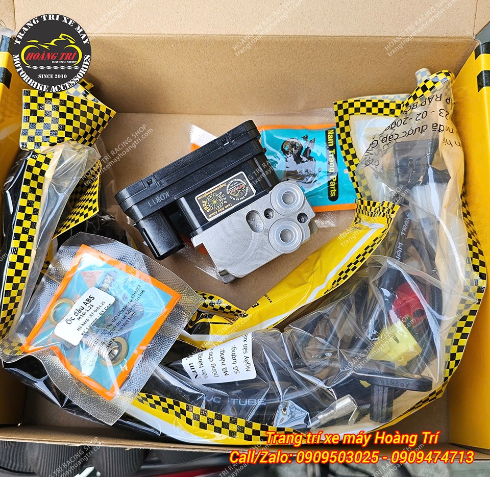 Trọn bộ phanh ABS vừa được unbox chuẩn bị trang bị cho xe Exciter 155