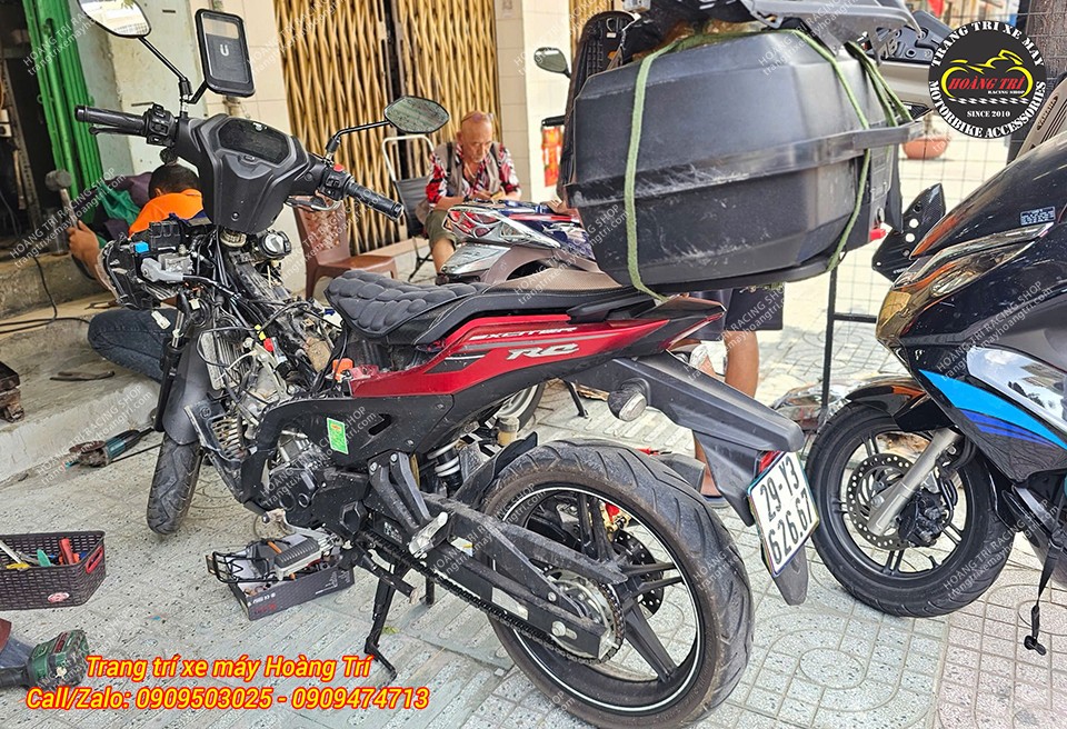 Qua trao đổi chú Lương vừa đi tour Hà Nội - TPHCM thì ghé shop nâng cấp luôn