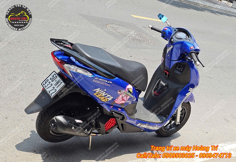 Bên cạnh Koso MS01, xe còn được trang bị thêm nhiều món độ giúp xe nổi bật hơn