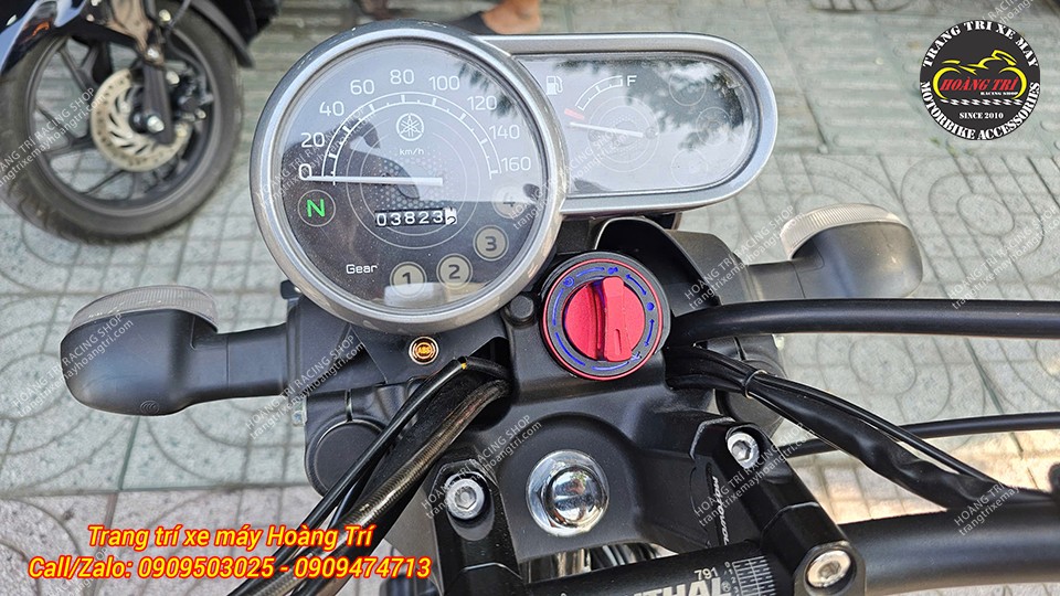 Vị trí gắn đèn cảnh báo ABS bên cạnh đồng hồ xe