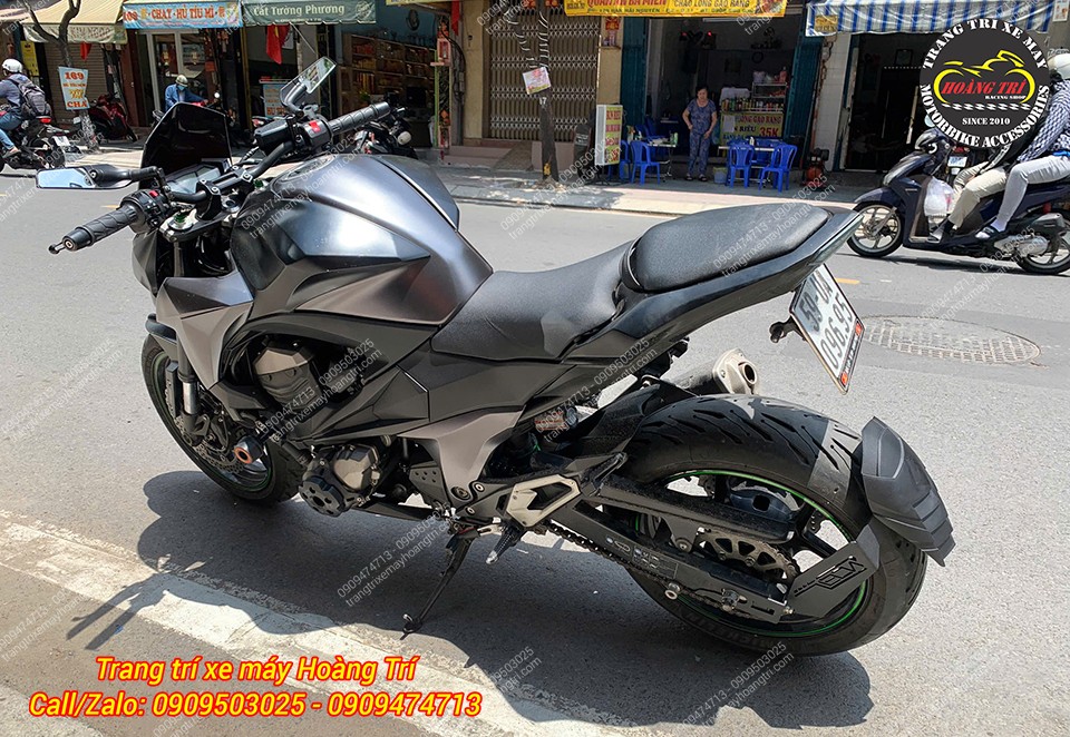 Nếu bạn mê phong cách này, ghé shop ngay để lên đời pát chắn bùn và pát biển số nhé!
