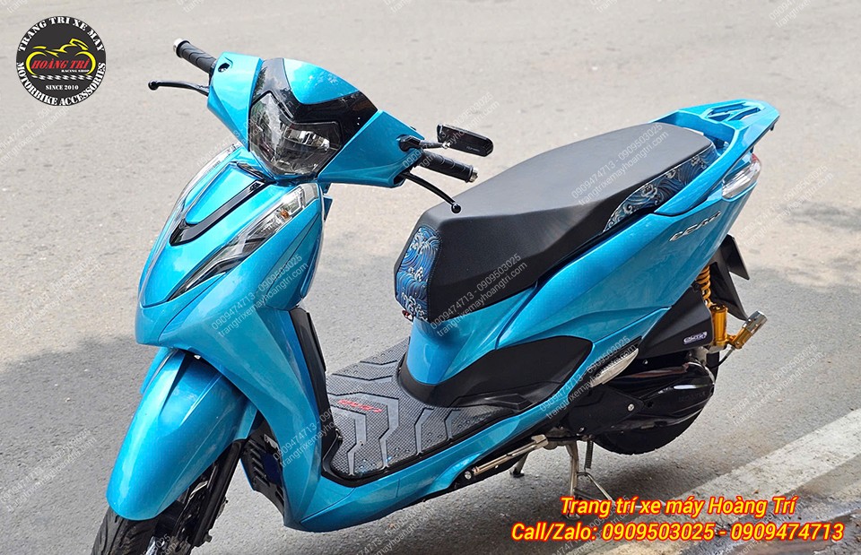 Xe bị phai màu sau thời gian dài có thể được hồi sinh bằng việc sơn lại.
