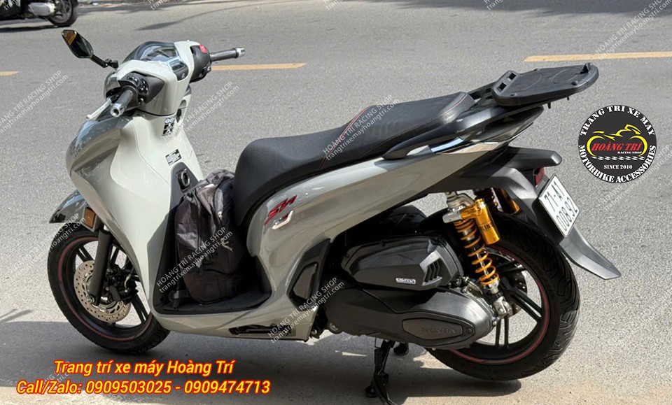 Ngoài ra, còn nâng tầm đẳng cấp cho phuộc Ohlins thêm xịn sò