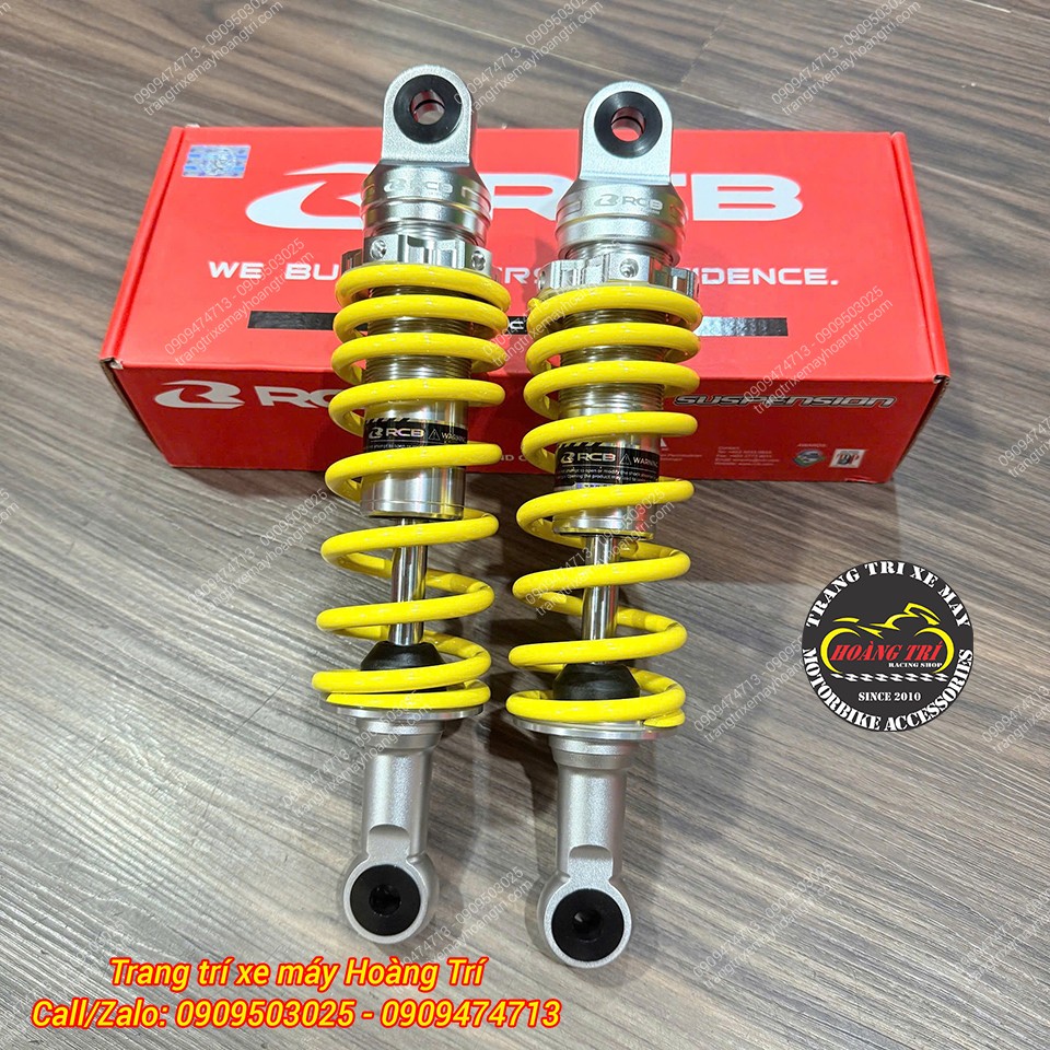 Phiên bản màu vàng của phuộc C-Series trông nổi bật trên Sirius Fi