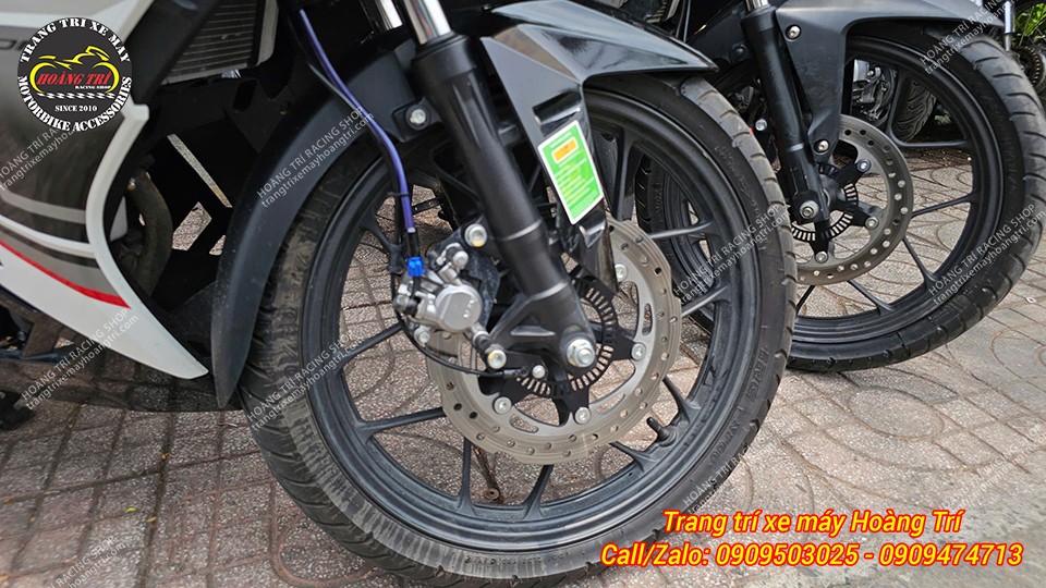 Anh khách chỉ nâng cấp phanh ABS 1 kênh trước cho xe