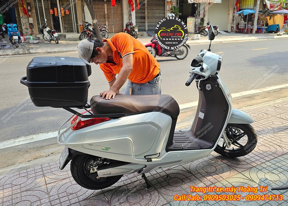 Xe sắp được giao sau khi hoàn tất loạt nâng cấp tại Hoàng Trí Shop