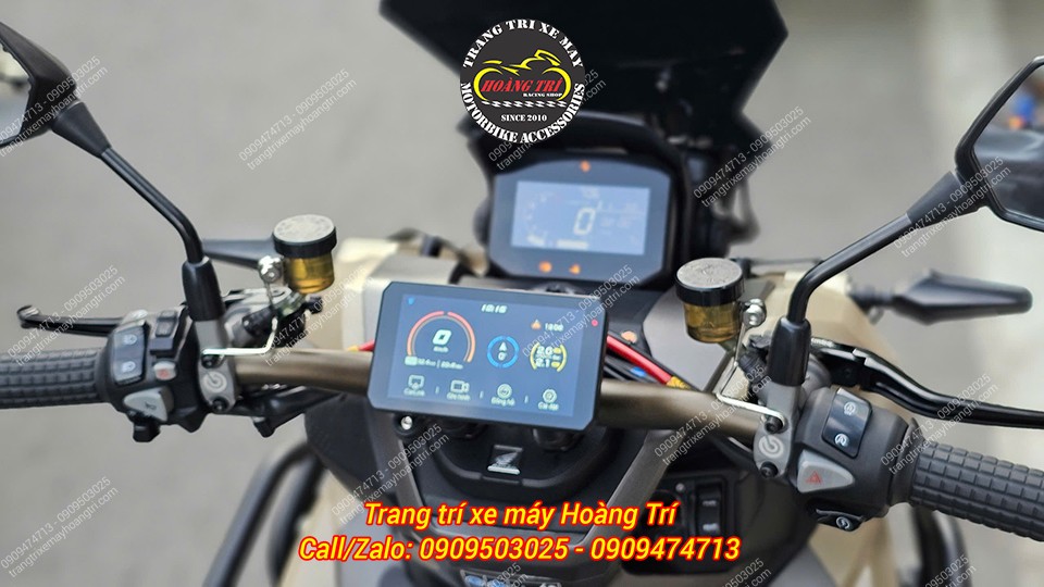 Tính năng camera hành trình trên màn hình giúp ghi lại mọi khoảnh khắc trên đường