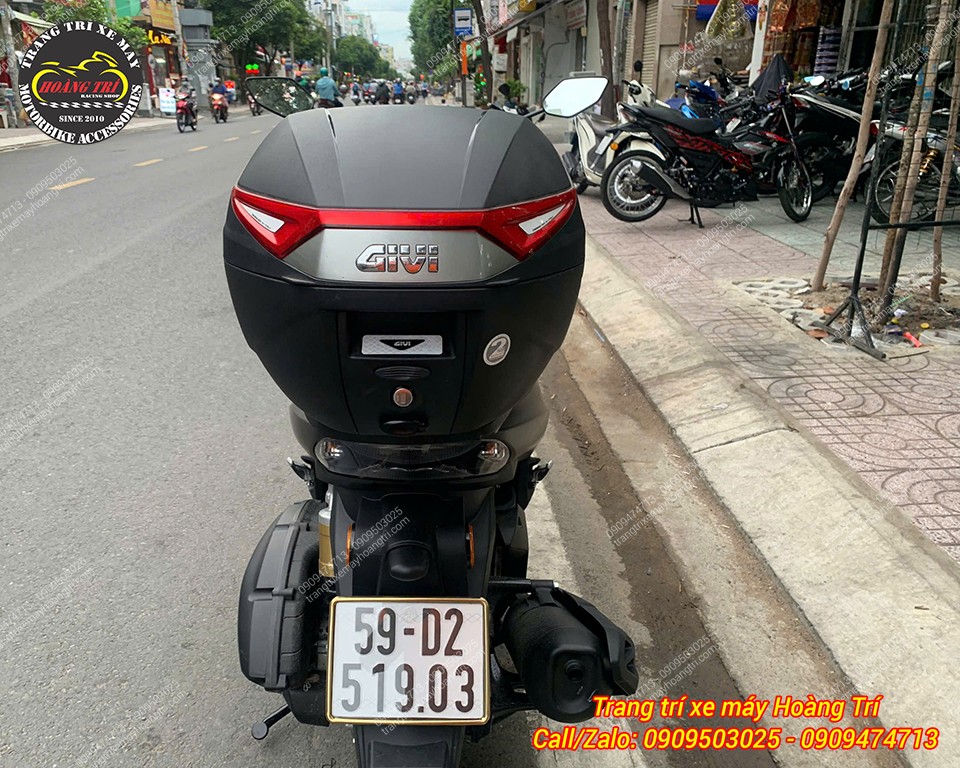 Ngoài tính thẩm mỹ, bộ phụ kiện còn mở rộng không gian chứa đồ cho xe
