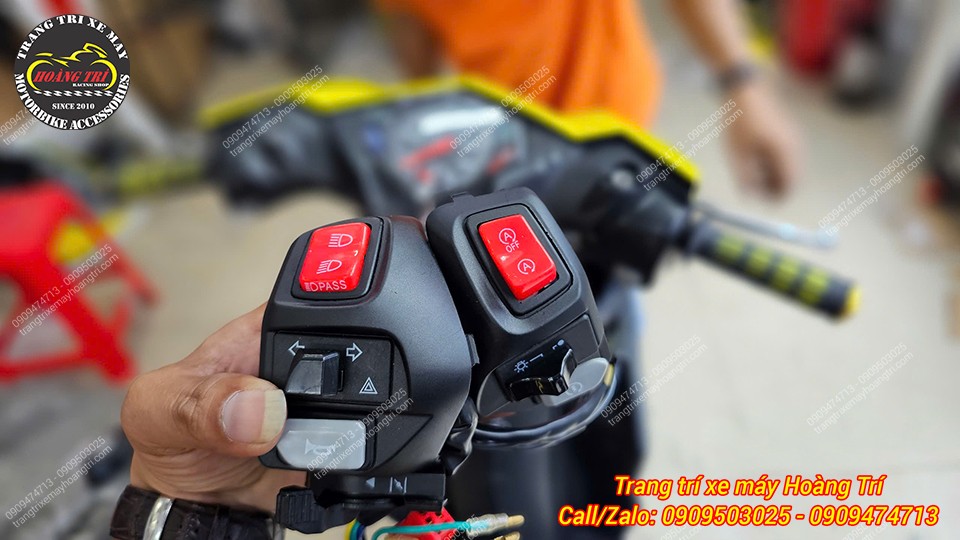 Cùm công tắc đỏ Exciter 2010 với màu đỏ nổi bật cũng nằm trong danh sách nâng cấp